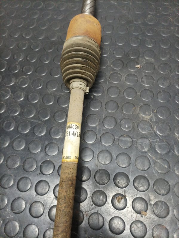 Полуось моста задний левый Ford Escape МК3 1.5