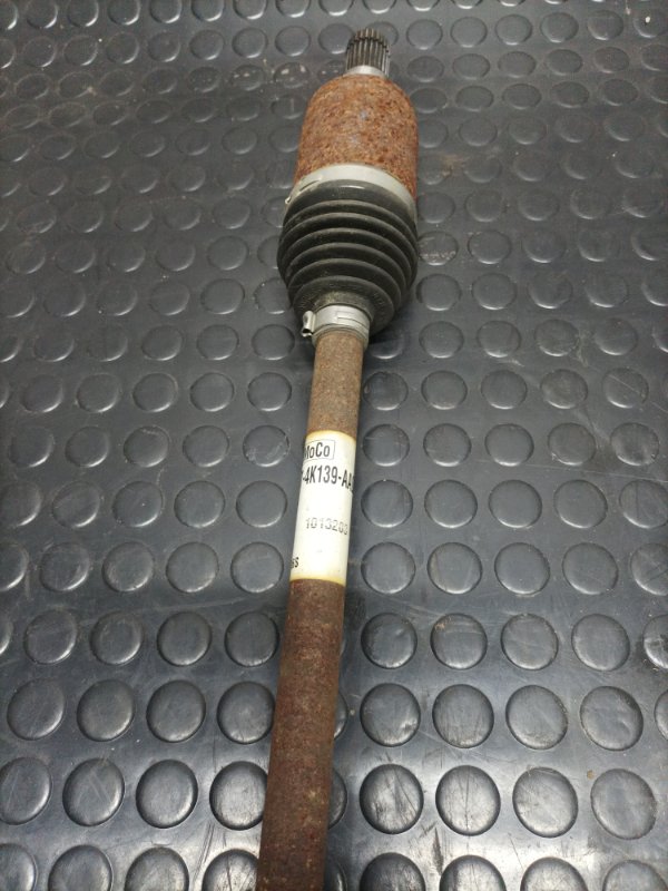 Полуось моста задний левый Ford Escape Mk4 2.5