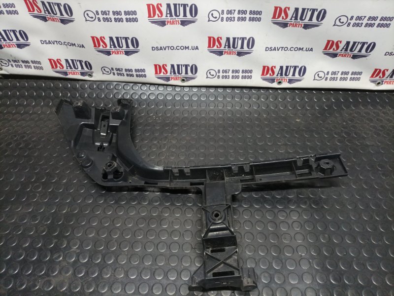 Кронштейн бампера задний правый X1 2016 F48