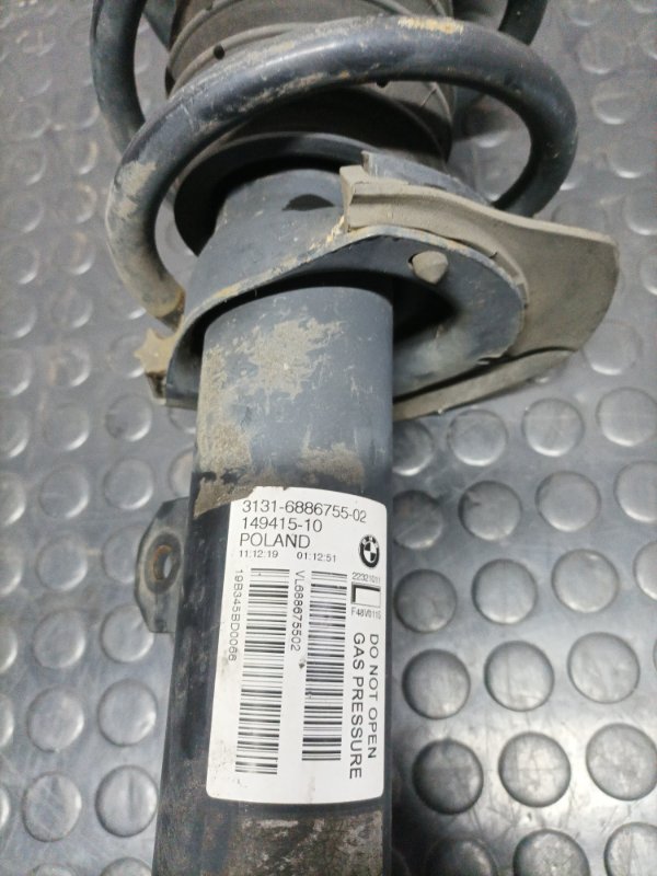 Стойка подвески передняя левая X1 2016 F48