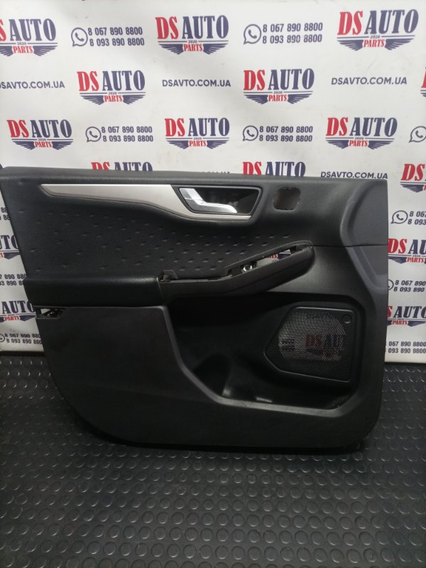 Запчасть карта дверей передняя левая Ford Escape 2019 Mk4 1.5 LJ6Z7823943FF Б/У Карта дверей передняя левая Ford Escape 2019 Mk4 1.5 LJ6Z7823943FF Б/У