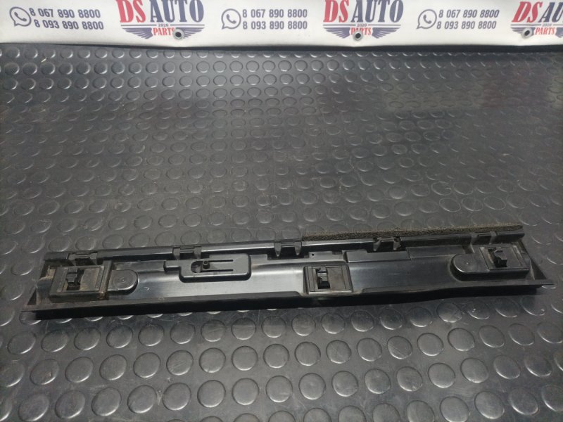 Кронштейн порога правый BMW X1 F48