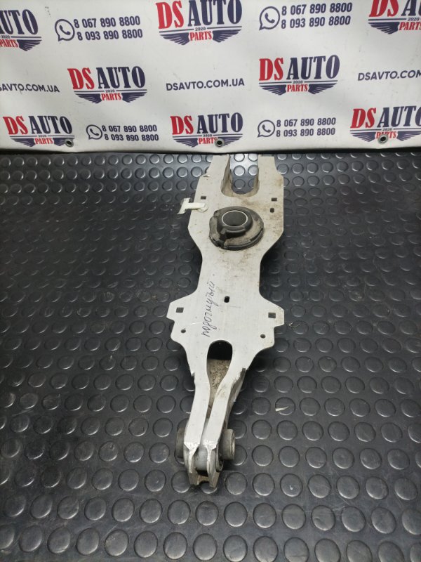 Рычаг подвески нижний задний правый Ford Escape 2013 МК3 LX6Z5500F Б/У
