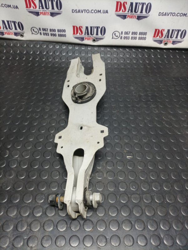 Рычаг подвески нижний задний левый Ford Escape 2020 Mk4 2.5 LX6Z5500F Б/У