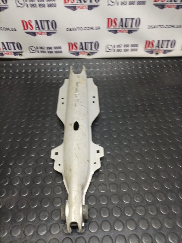 Рычаг подвески нижний задний левый Escape 2020 Mk4 2.5