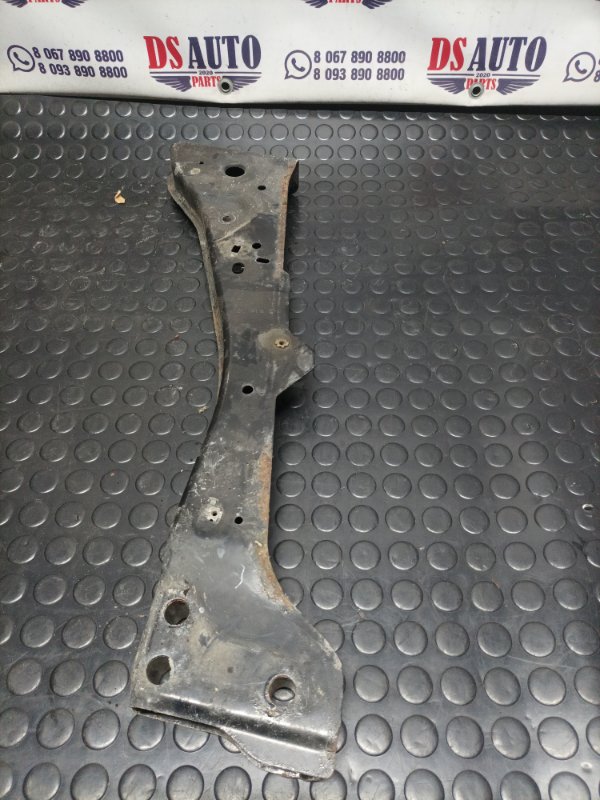 Усилитель подрамника передний правый Ford Escape 2013 МК3 LX6Z7810124E Б/У