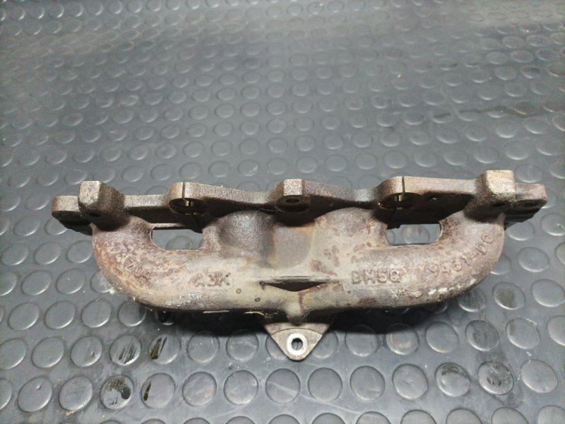 Коллектор выпускной Ford Escape МК3 1.6