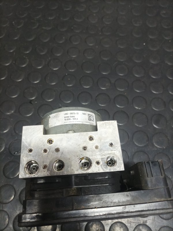 Блок ABS Ford Escape Mk4 1.5