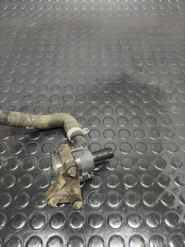 Моторчик охлаждения вспомогательный Ford Escape Mk4 1.5