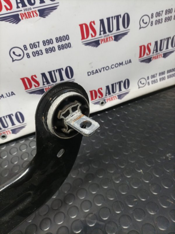 Цапфа задняя левая Escape 2020 Mk4 2.5