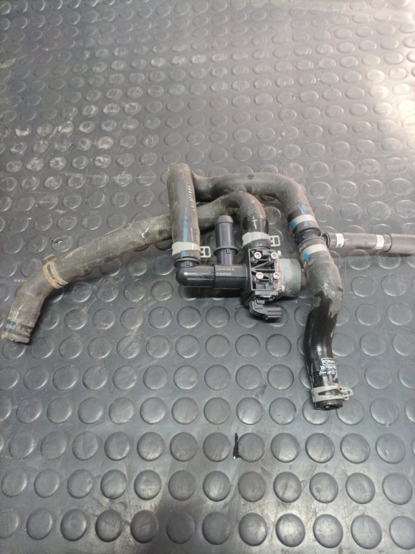 Клапан охлаждения Ford Escape 2020 Mk4 2.5 lu5a8c505aa Б/У