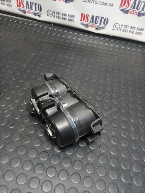 Подстаканник Ford Escape MK3