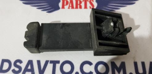 Отбойник крышки багажника Ford Fusion MK5 2.5 Отбойник крышки багажника Ford Fusion MK5 2.5