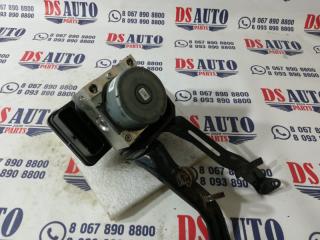 Блок ABS Subaru Impreza G14 Wagon 2.0 Блок ABS Subaru Impreza G14 Wagon 2.0