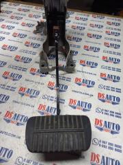 Педаль тормоза Subaru Forester S13 2.5 Педаль тормоза Subaru Forester S13 2.5