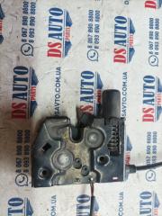 Замок капота Audi A6 C7 3.0 Замок капота Audi A6 C7 3.0