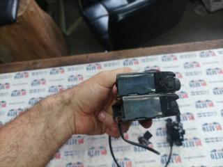 Замок капота A6 2012 C7 3.0 Замок капота A6 2012 C7 3.0