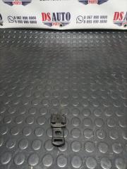 Кронштейн решетки радиатора передний левый Ford Escape 2020 Б/У Кронштейн решетки радиатора передний левый Ford Escape 2020