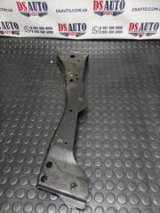 Усилитель подрамника передний правый Ford Escape 2013